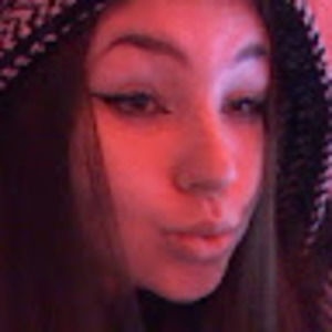 Meet your Posher, Skylar